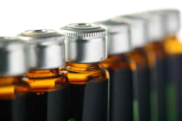 Seven-cent powder for treating acne scars