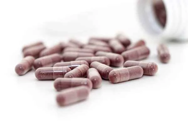 Can peony root extract ointment treat closed comedones?