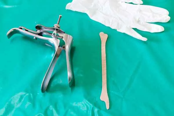 How to remove facelift scars in men