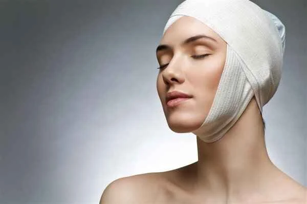 What to do if hypertrophic scarring occurs after a facelift?